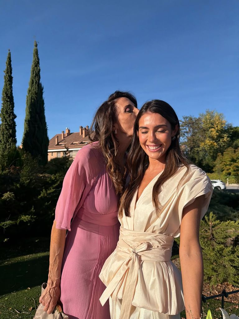 Paz Padilla, junto a su hija Anna