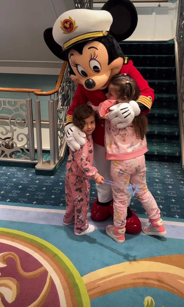skye y luna hijas de ximena duque