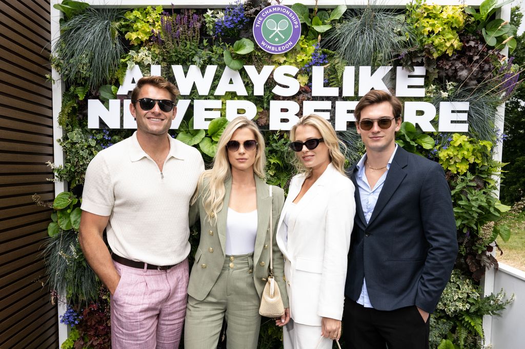 Greg Mallett, Lady Amelia Spencer, Lady Eliza Spencer y  Samuel Aitken 