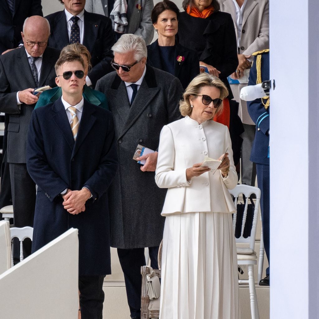 Matilde de Bélgica, Gabriel de Bélgica y Laurent de Bélgica durante la visita del Papa Francisco a Bélgica