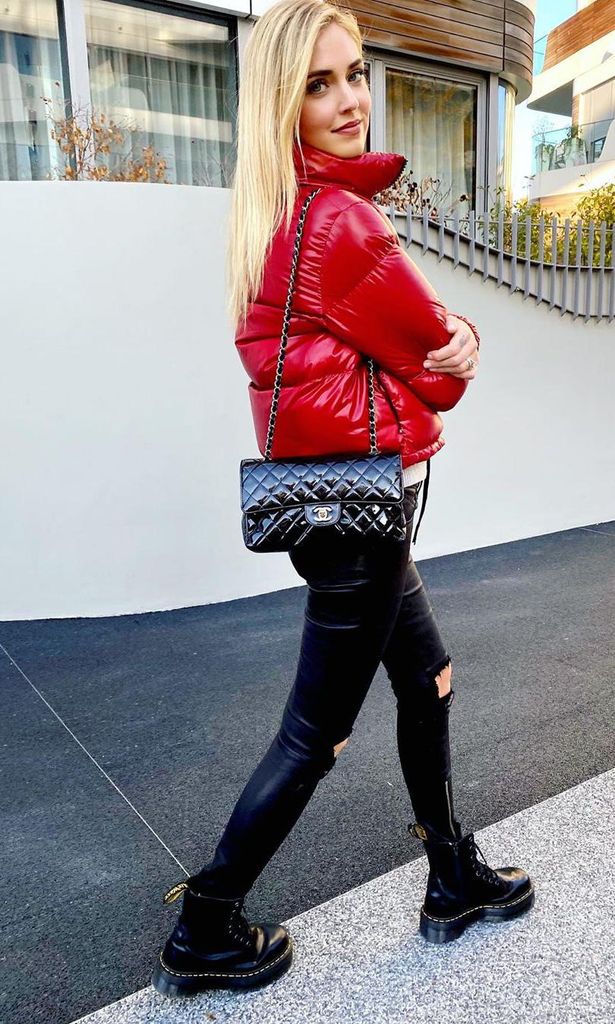 chia ferragni con un look sporty