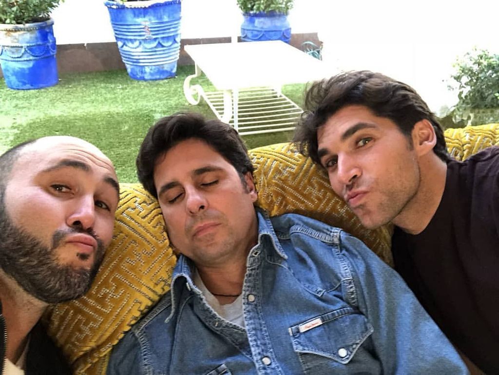 Kiko Rivera con sus hermanos Francisco y Cayetano