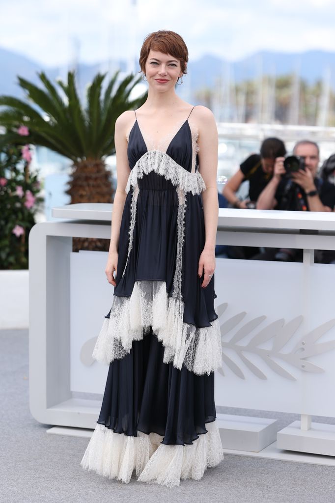 Cómo llevar vestido negro en verano