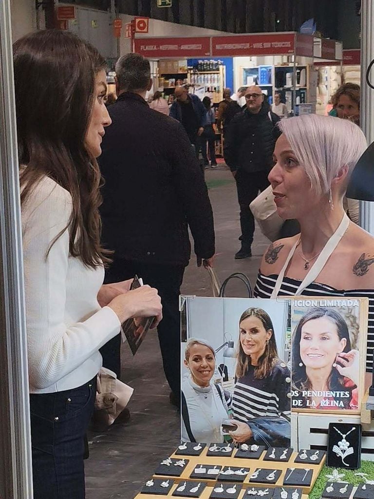 Doña Letizia se ha fotografiado de nuevo con la dueña de la marca