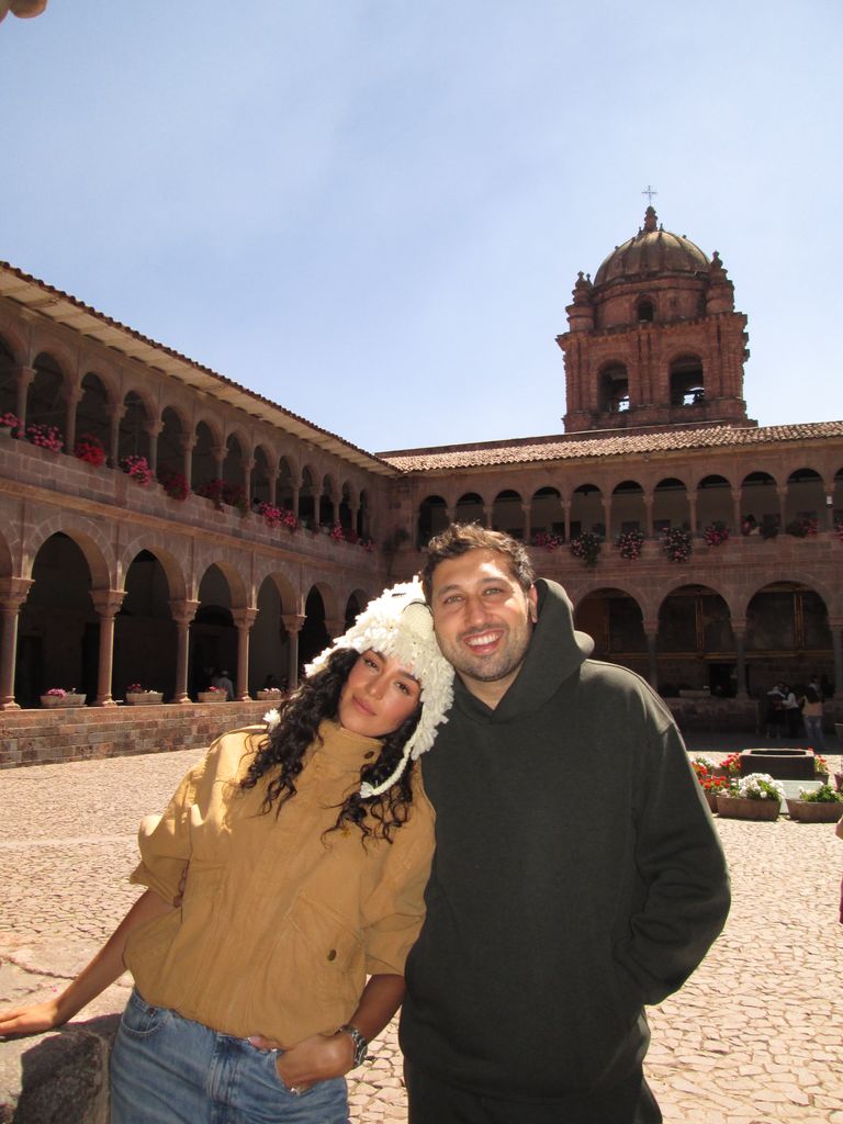 Ale Capetillo hace realidad un viaje soñado junto a su esposo, Nader Shoueiry