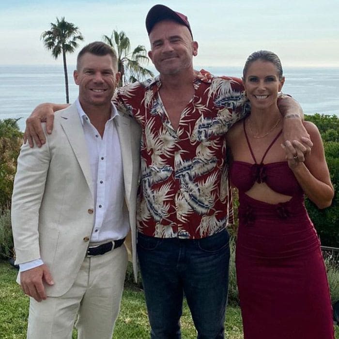 Dominic Purcell con dos invitados al enlace 