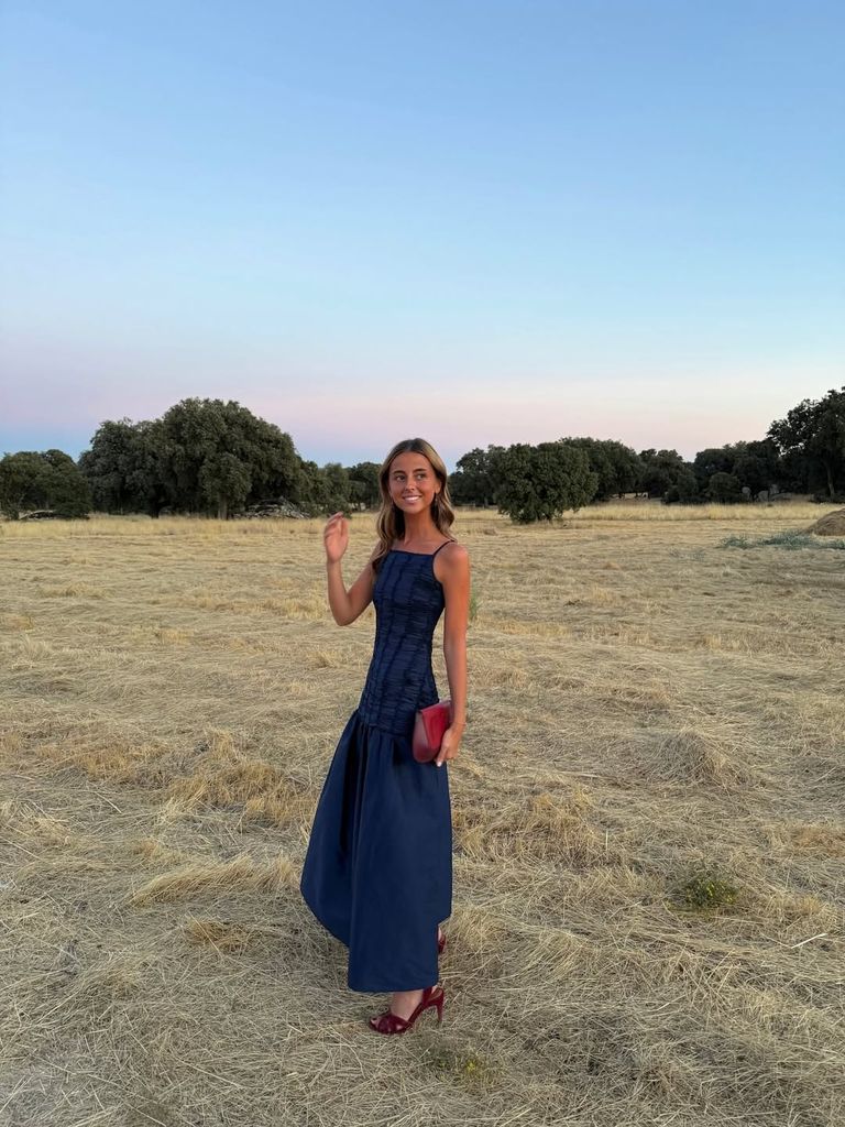 Peinado invitada 2025 de @sofimontojo