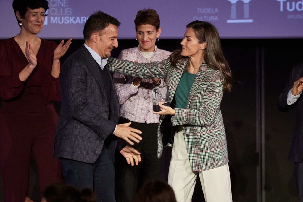 La Reina asiste al homenaje al cineasta Alejandro Amenábar en Tudela