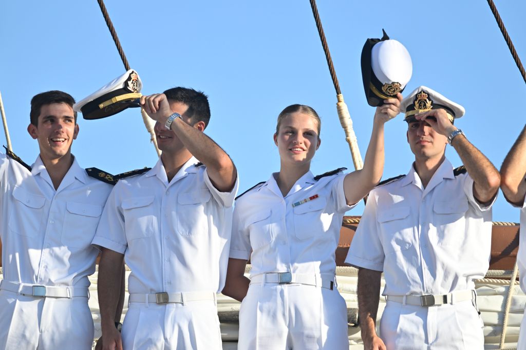 Принцесса Астурийская прибыла в Уругвай. Принцесса Астурийская прибыла в Уругвай.