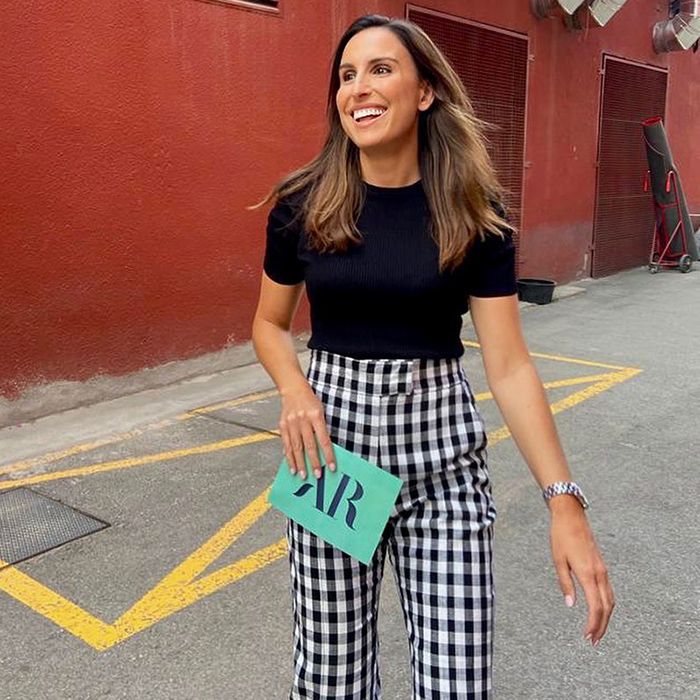 Claudia Collado trabajando en 'El programa de Ana Rosa'