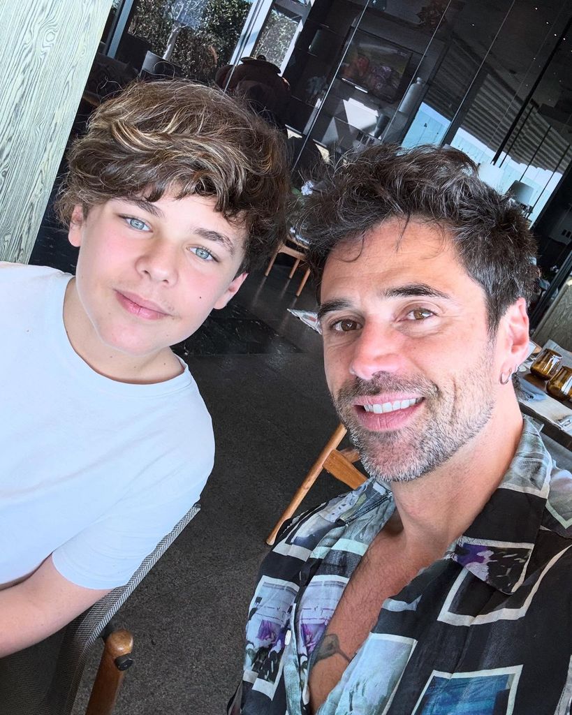 Matías Novoa viajó recientemente a la Ciudad de México para visitar a su hijo Axel.