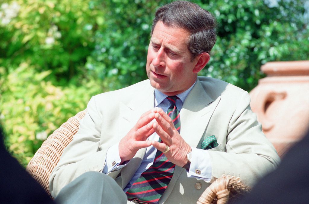 En junio de 1994, el entonces príncipe Carlos admitió haberle sido infiel a la princesa Doana.