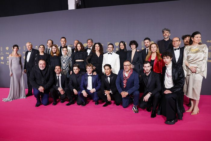 El equipo de 'La sociedad de la nieve' en los Goya