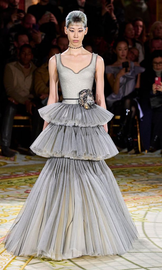 viktor amp rolf la rom ntica propuesta de su colecci n primavera verano2023