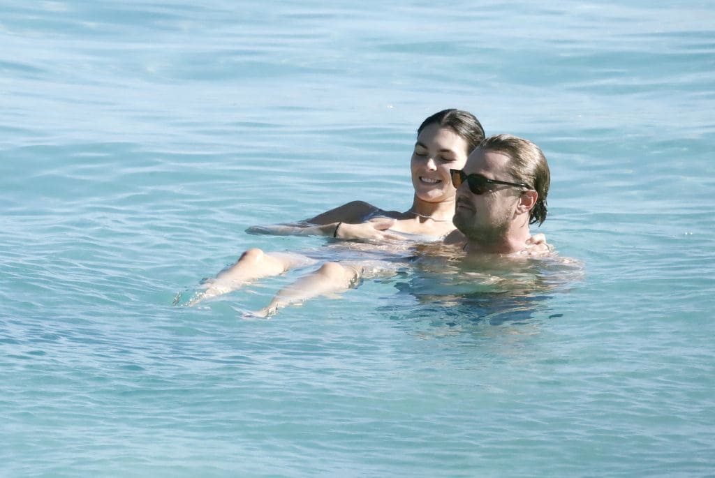 Vittoria tiene 26 y Leonardo DiCaprio 50 años