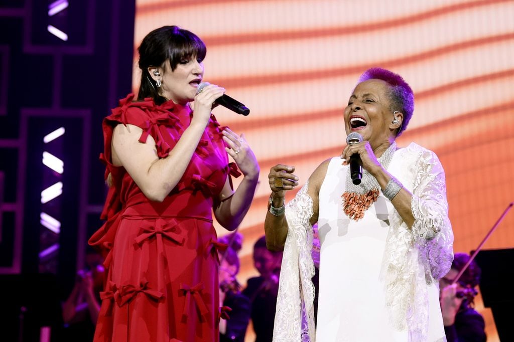 Rozalén y Susana Baca