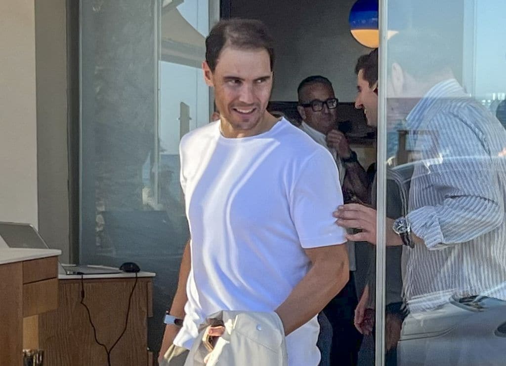 Nadal tuvo que operarse para atender un problema que veía arrastrando desde hace tiempo.