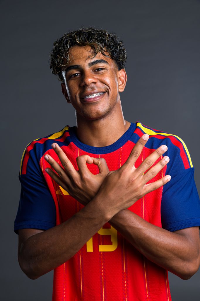Lamine Yamal, estrella de la Selección Española de Futbol, está jugando su primer Mundial.