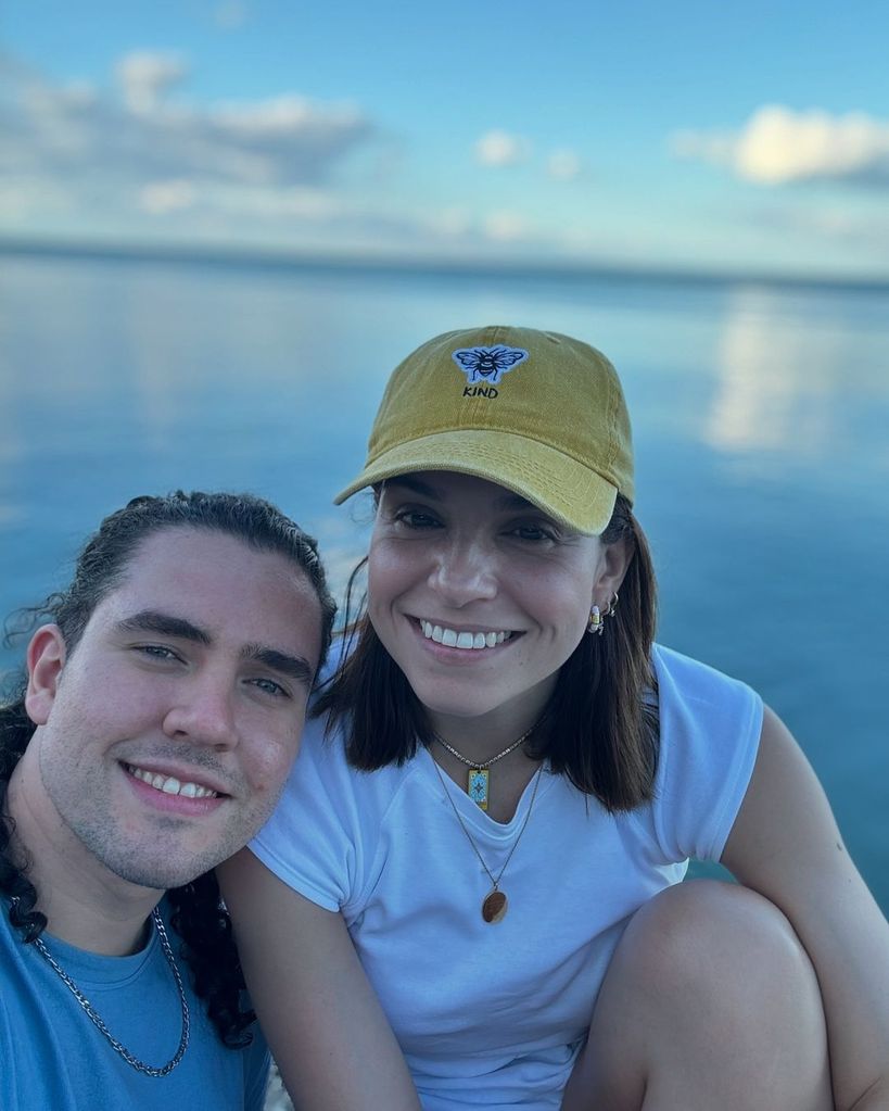 La pareja aprovechó este bello lugar para posar en sus fotos más especiales
