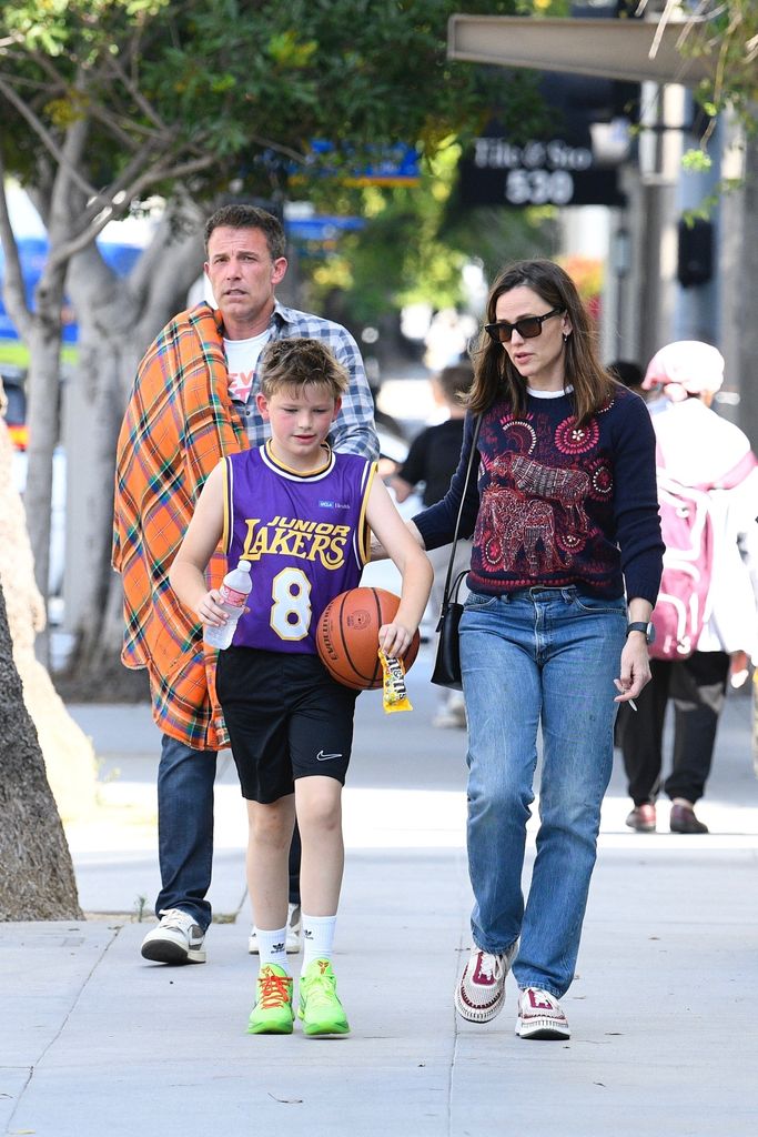 Ben Affleck y Jennifer Garner con su hijo Samuel