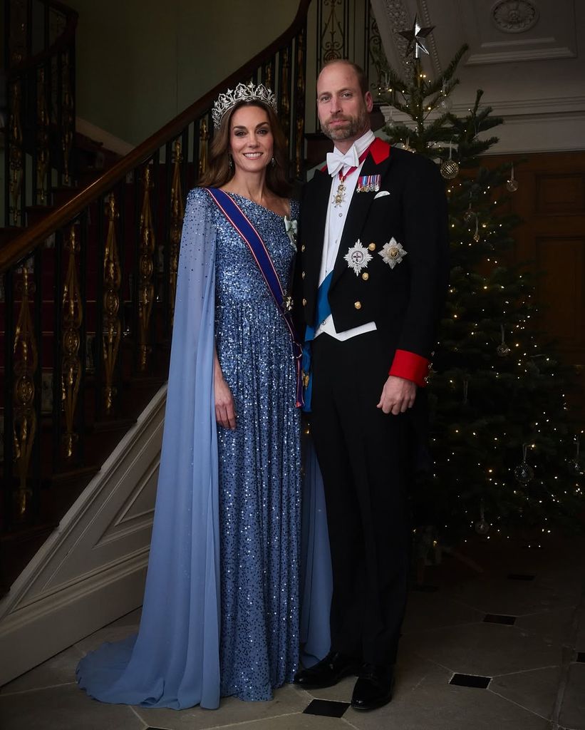 Kate Middleton, princesa de Gales, con look de gala, 2025.