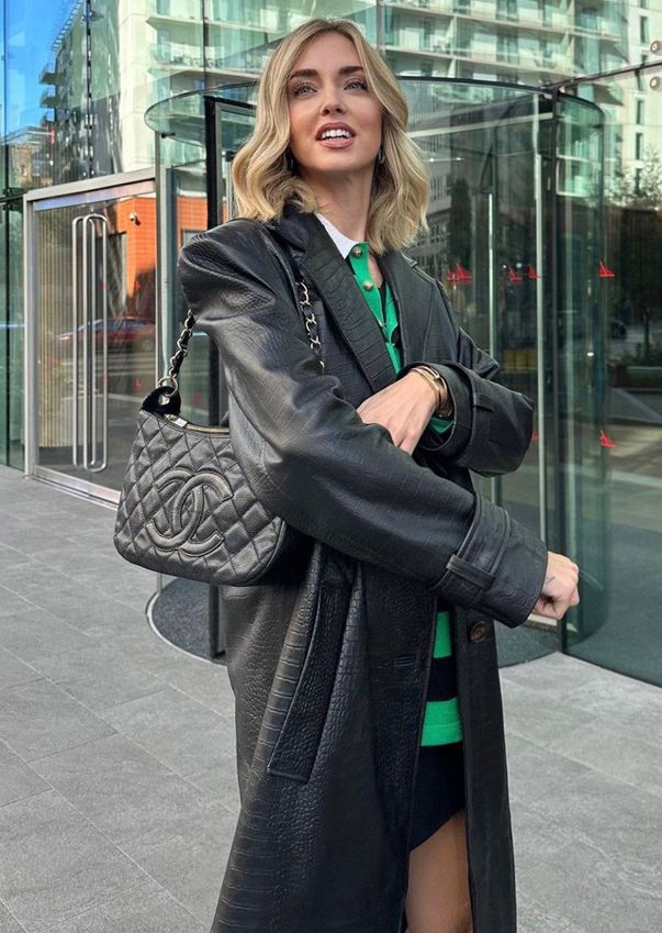 Chiara Ferragni se va de concierto con un jersey de Gigi Hadid y minifalda de Mango