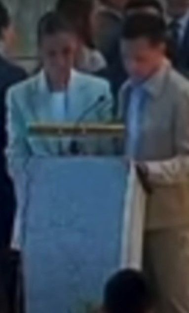 Patricia Pardo y Christian Gálvez, en la ceremonia de confirmación del presentador