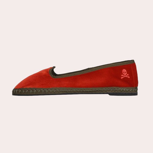 slippers scalpers
