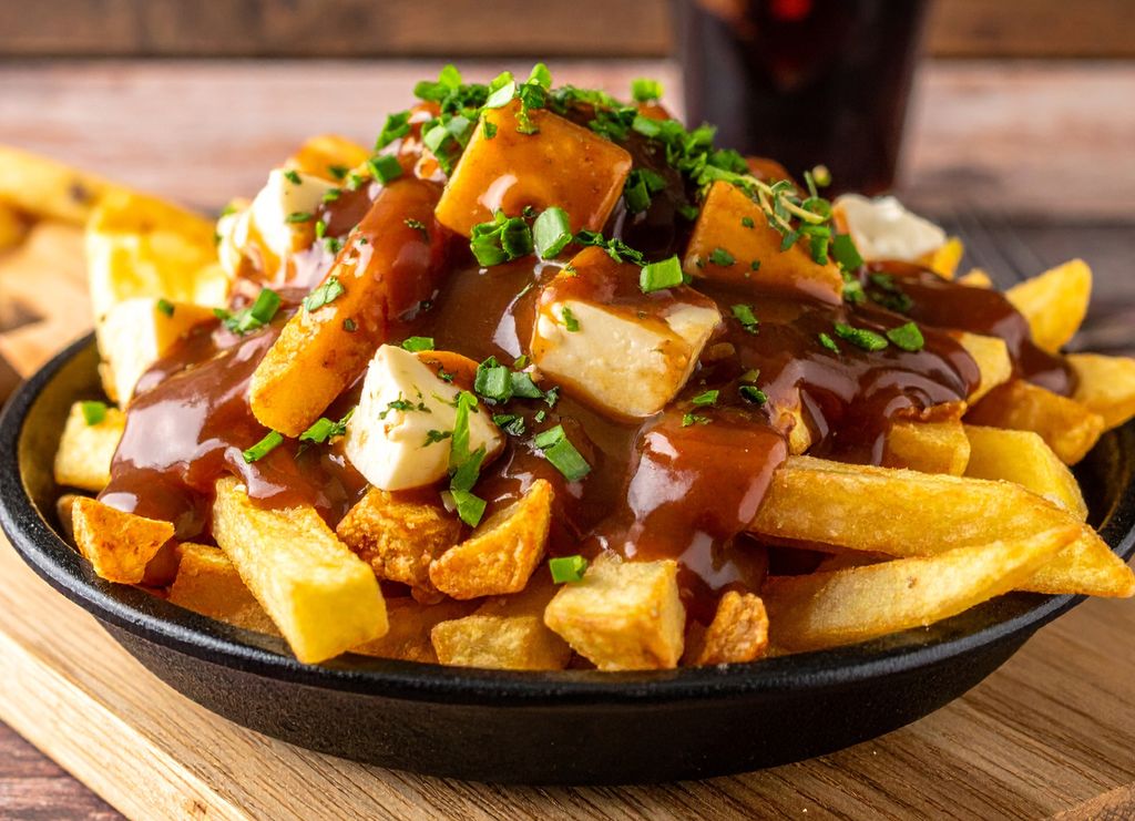 Irresistibles patatas Poutine, con sabor a Canadá.