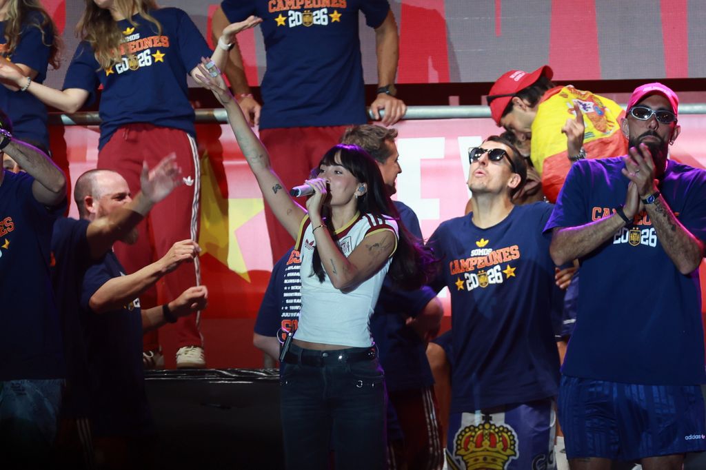 Aitana, cantando 'Superestrella'