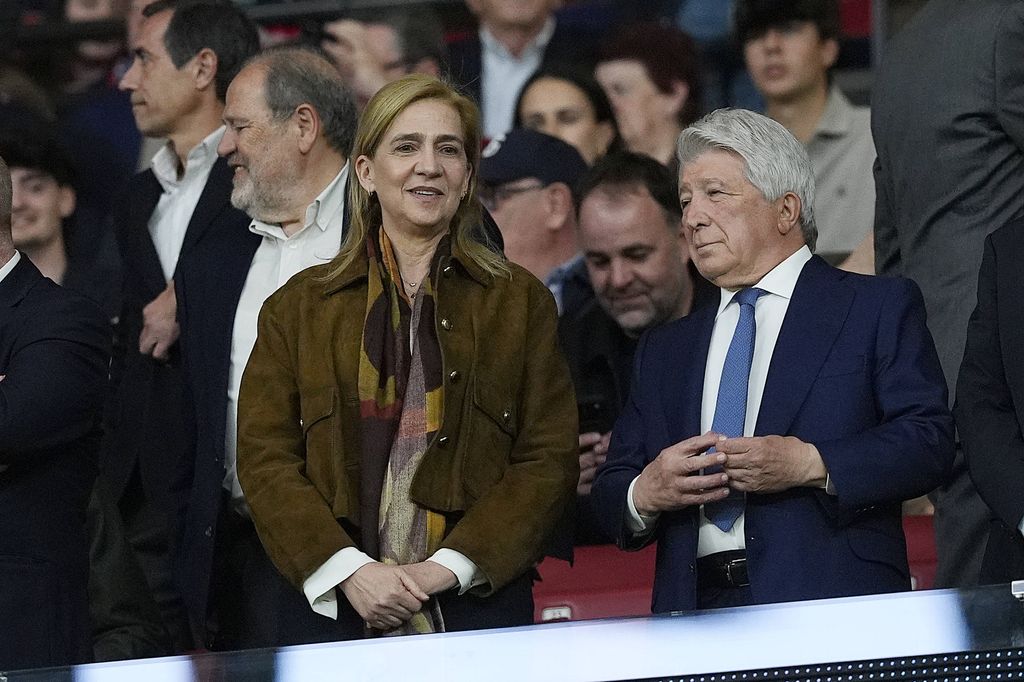 La hermana del rey Felipe, con el presidente del Atlético de Madrid