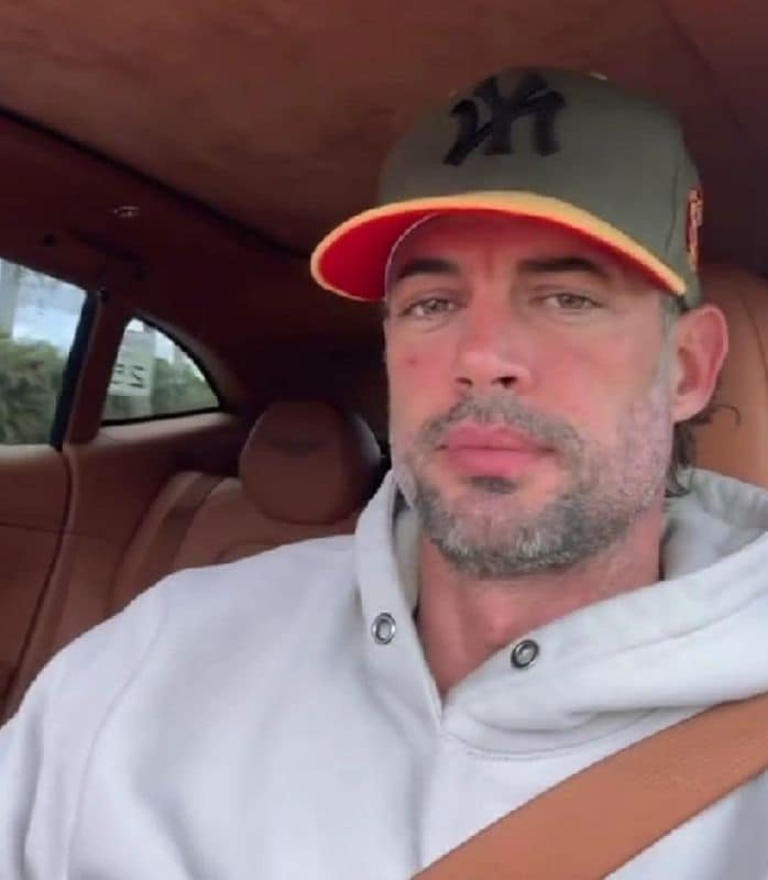 William Levy ejerce como profesor de coche de su hija Kailey, de 14 años