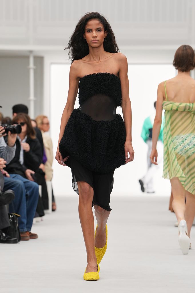 Paris Fashion Week: desfile de Loewe (Primavera/Verano 2027)