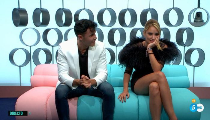 Alba Carrillo confiesa estar conociendo a alguien