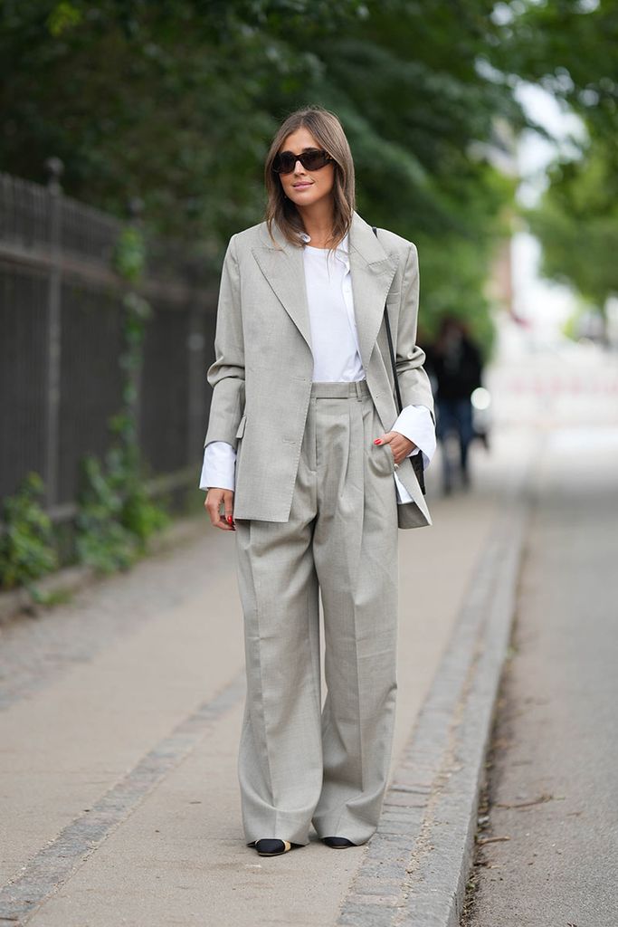 Recessioncore, la tendencia de moda minimalista y elegante de esta ...