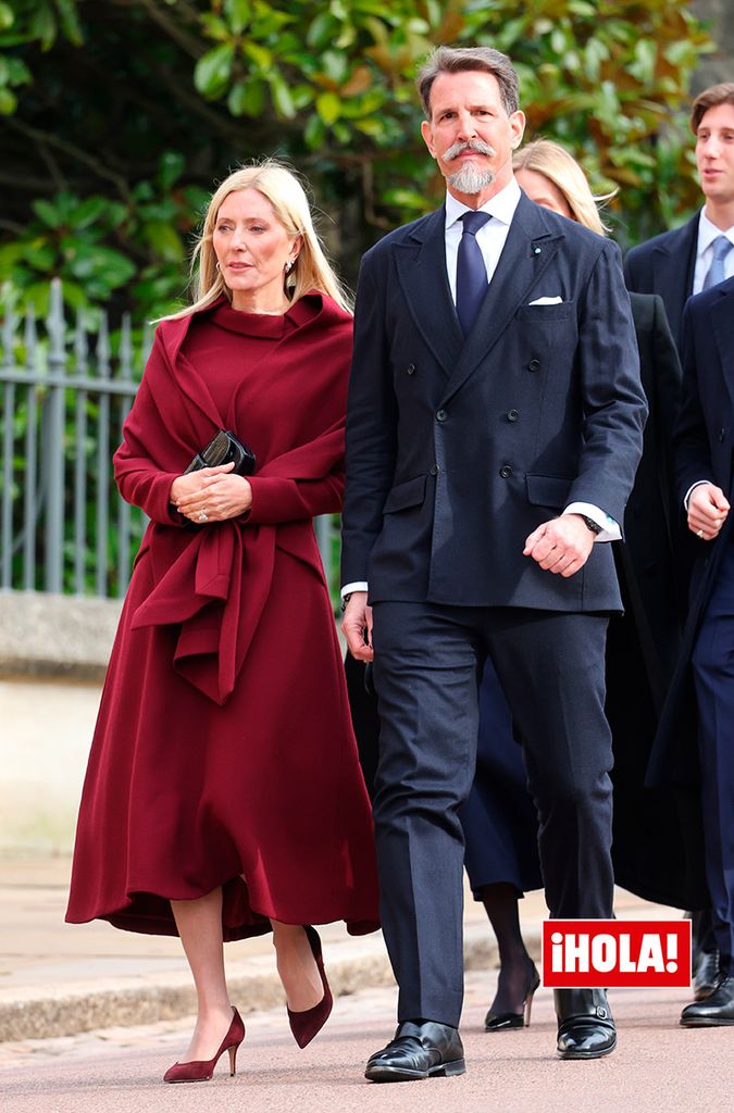 La elegancia de Marie-Chantal de Gracia con su look burdeos en el funeral de Constantino