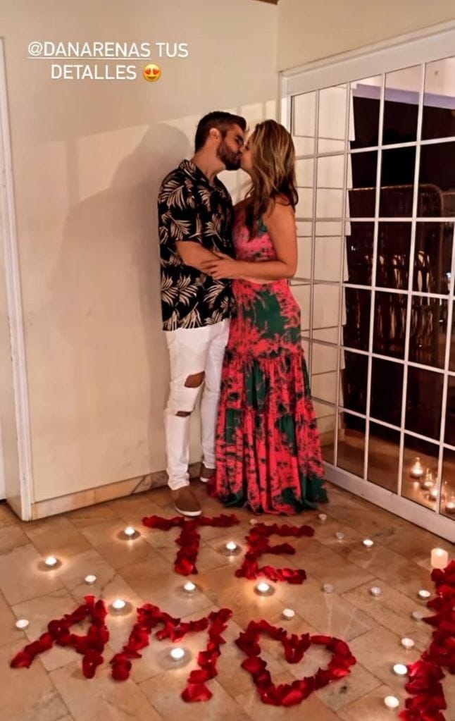 Daniel Arenas y Daniella Álvarez