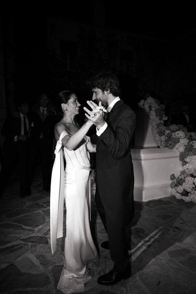 AGOSTINA SARACCO & JULIÁN