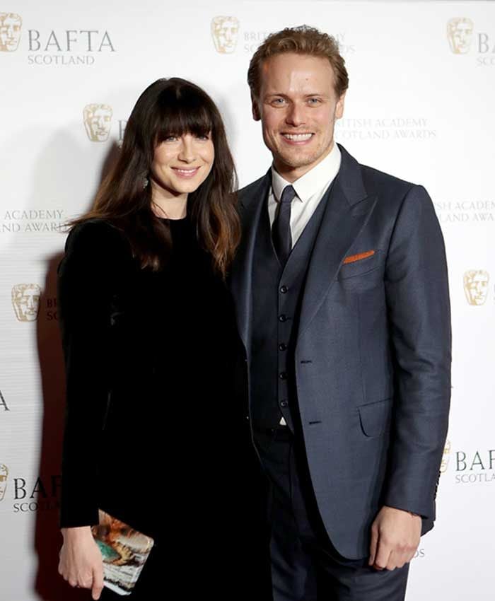 Sam Heugan y Caitriona Balfe en los Bafta
