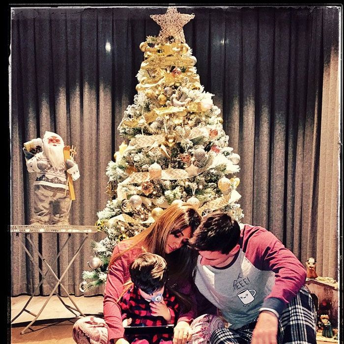 El posado navideño de Leo Messi y su familia