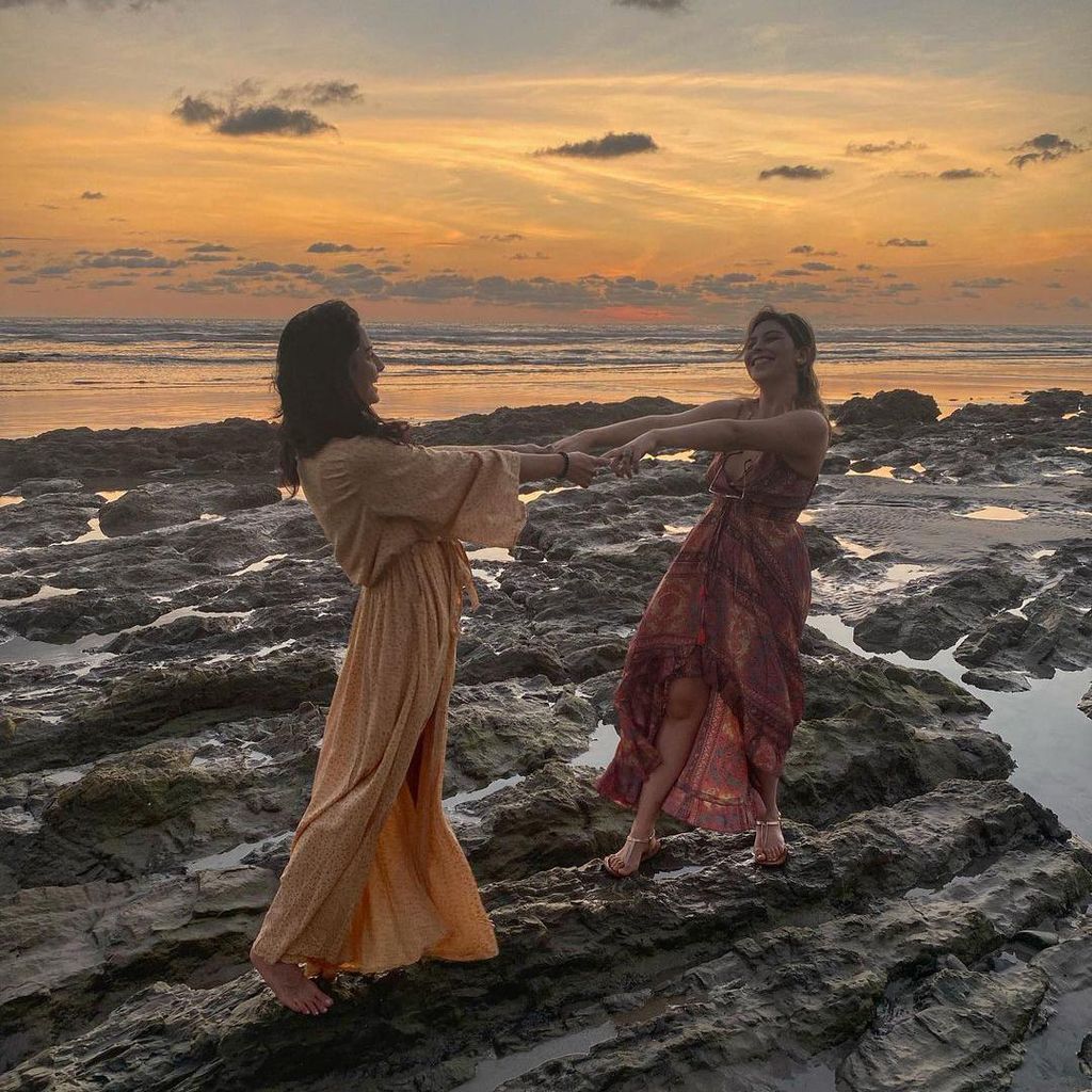 aislinn derbez y su hermana mich aguilera