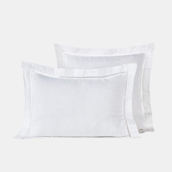 cojines blancos