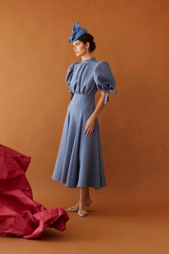 Looks de invitada para bajitas midi