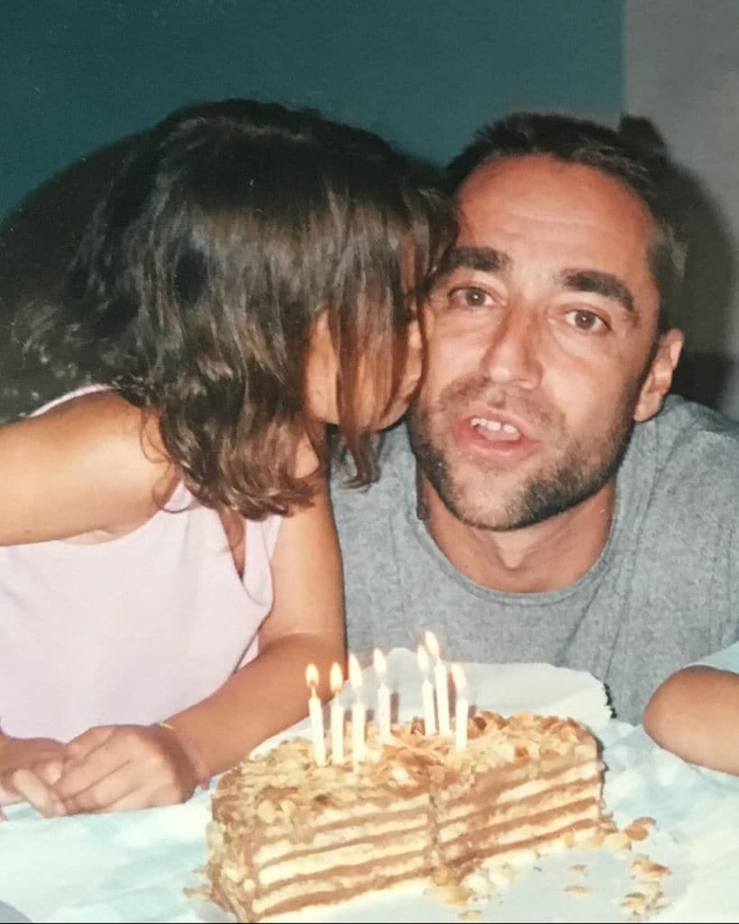 Claudia Ula recuerda a su padre en el día de su cumpleaños