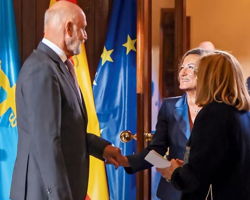 paloma rocasolano