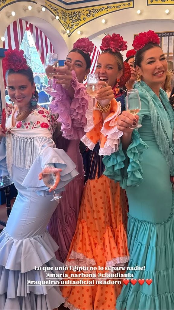 Claudia Jiménez se despide de la soltería en la Feria  a un mes de su boda en Zahara