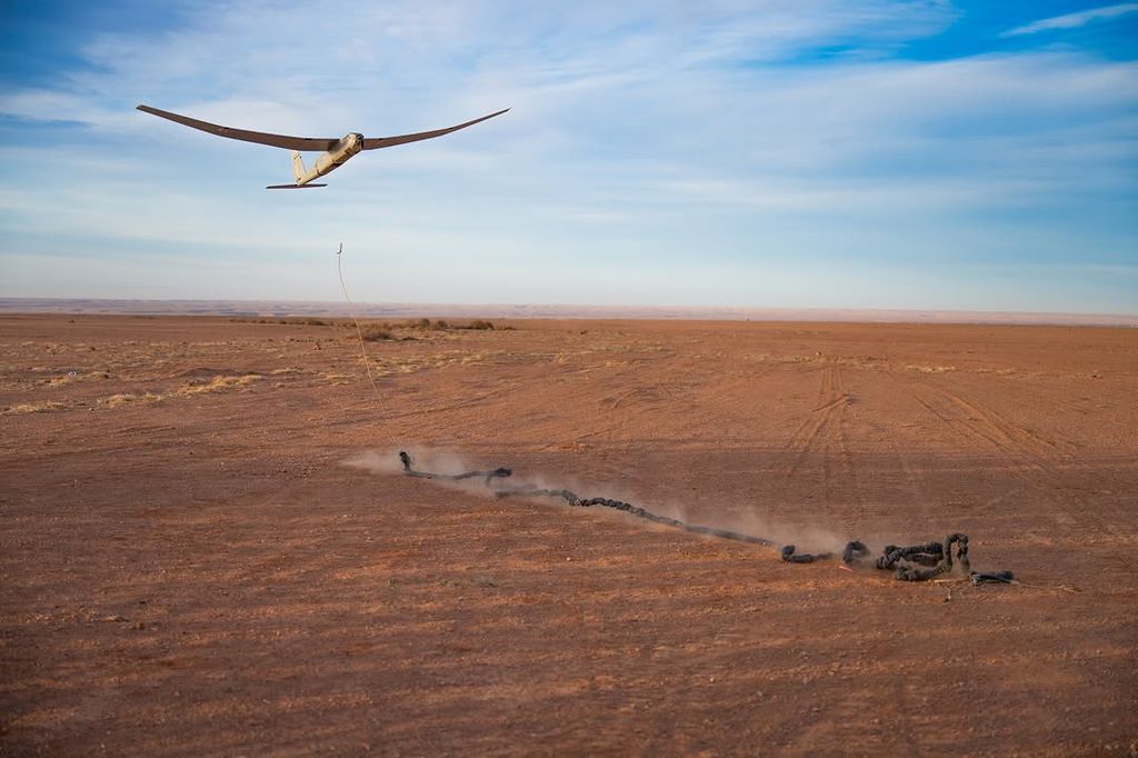 El príncipe Gabriel entrenando en el desierto de Marruecos