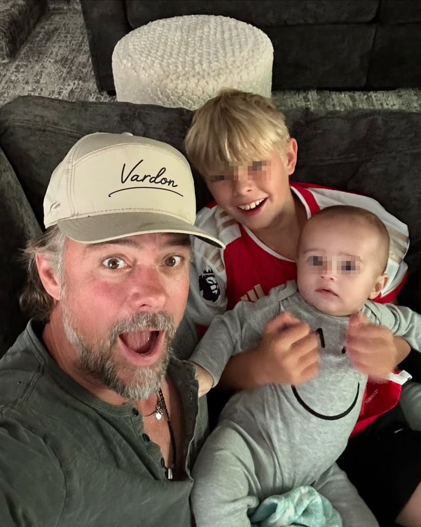 El actor quiere que sus hijos crezcan creando recuerdos en la naturaleza y no pegados a una pantalla