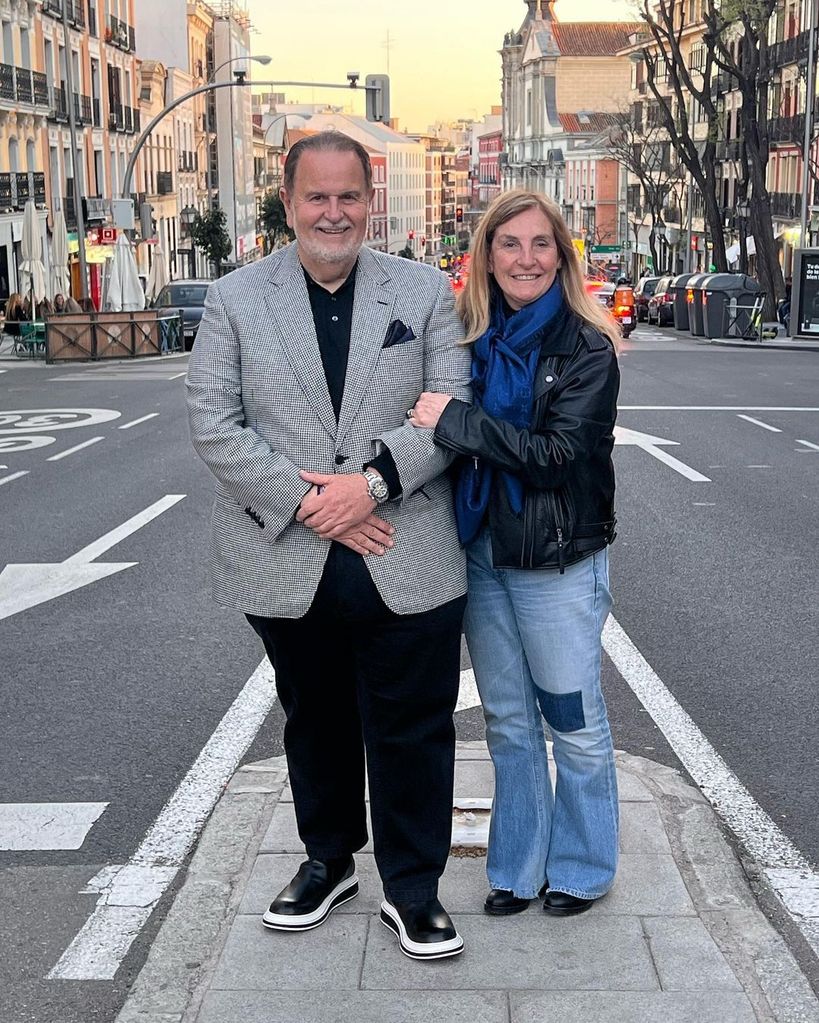 Raúl de Molina con su esposa, Mily