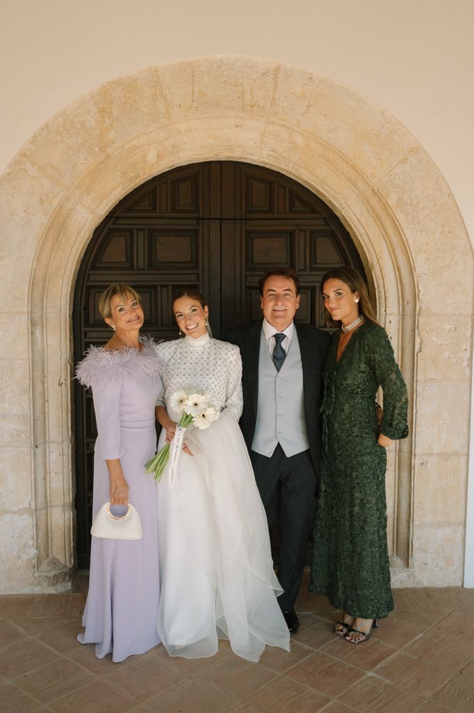 Madre y hermana de la novia